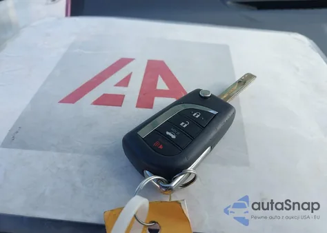 2020 Toyota Camry Le z USA, uszkodzony, nr VIN 4T1C11AK6LU361094